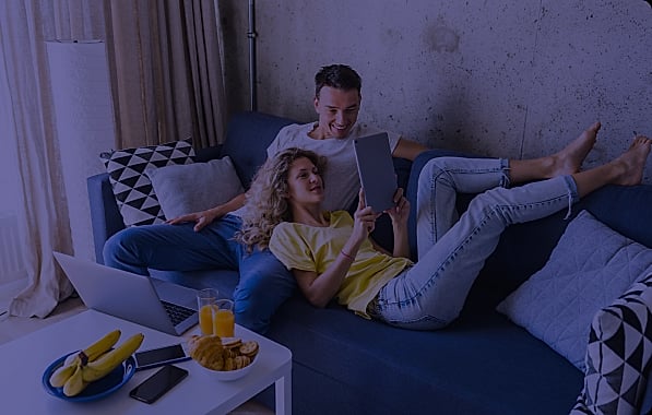 Cliente utilizando serviço de internet da Valenet